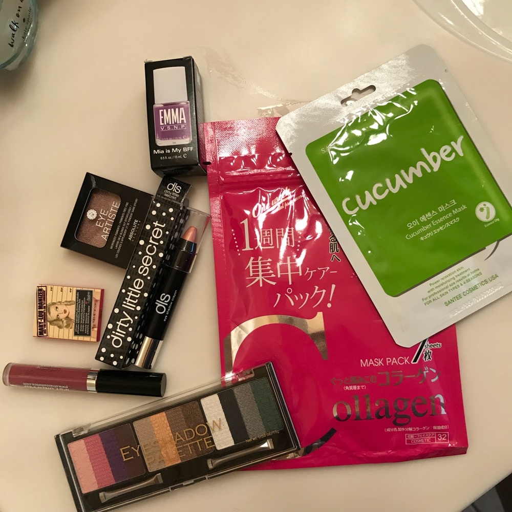 Makeup/skin care bundle!